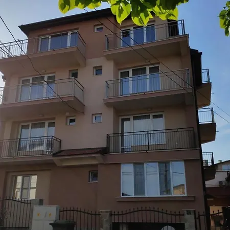 Къща За Гости Снежа, Guests House Snezha בית הארחה *