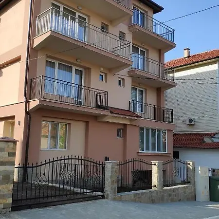 Къща За Гости Снежа, Guests House Snezha בית הארחה